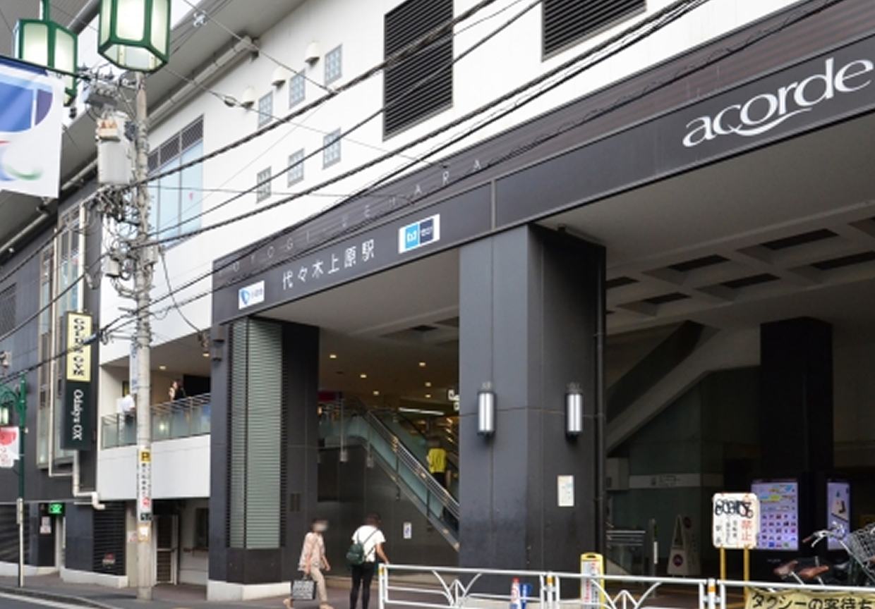 駅構内の便利なアクセス